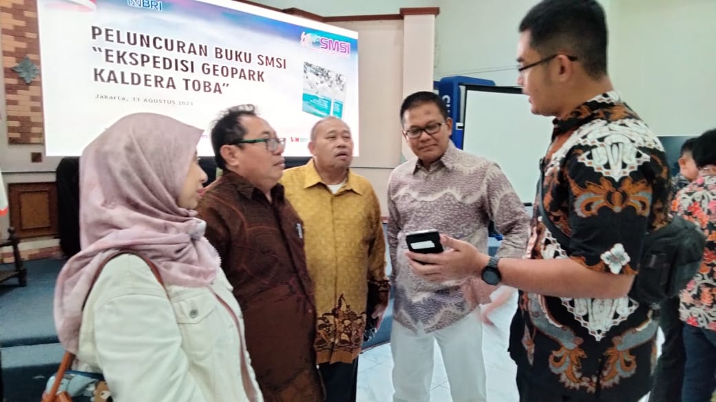Ketua Umum SMSI Firdaus (2)