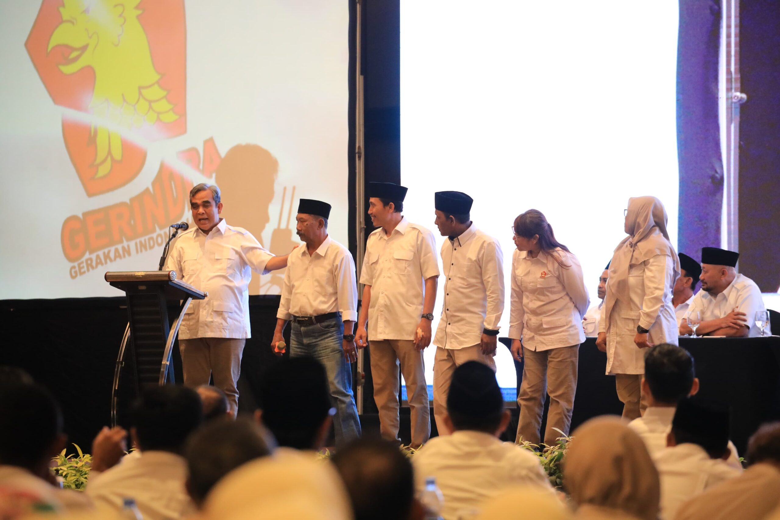 Sekjen Ahmad Muzani - 1